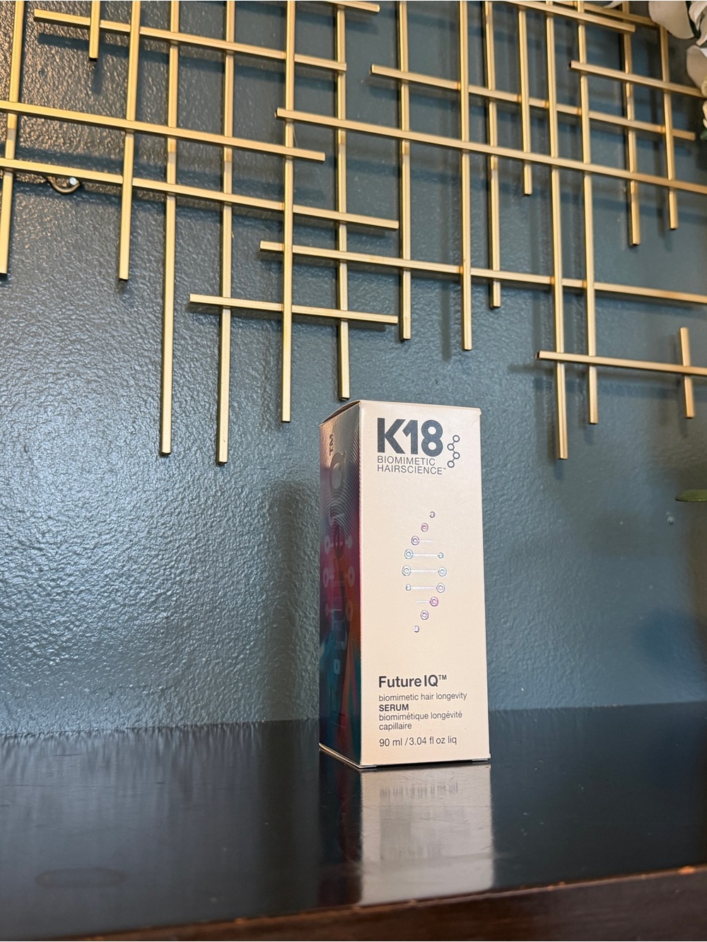 K18 Biomimetic Hairscience Future IQ Hair Serum - White & Purple Box